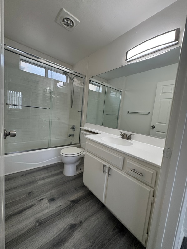 Building Photo - 13012 Riverside Dr