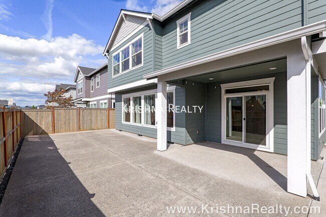 Building Photo - 3979 SE 68th Ave