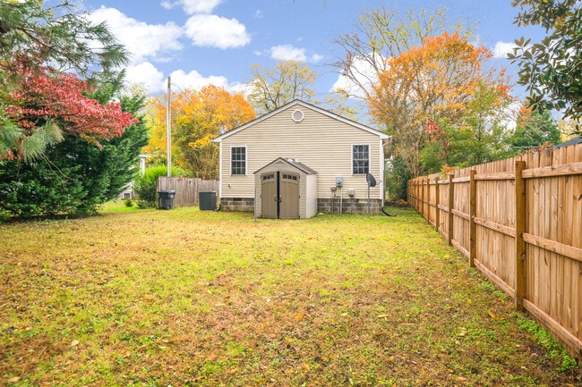 Building Photo - 514 Highland Ave