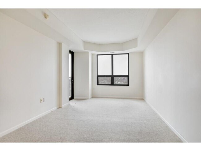 Building Photo - 500 E Grant St