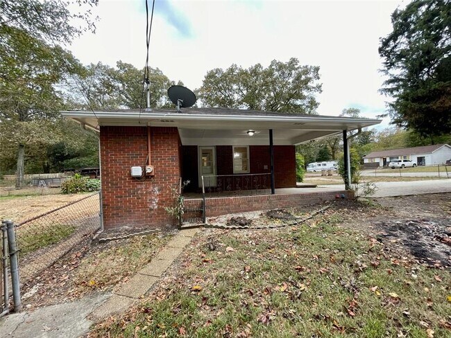 Building Photo - 6328 Oakview Ln