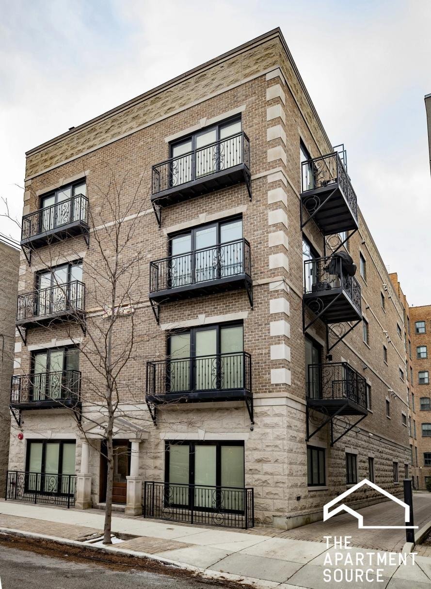 Building Photo - 670 N Peoria St