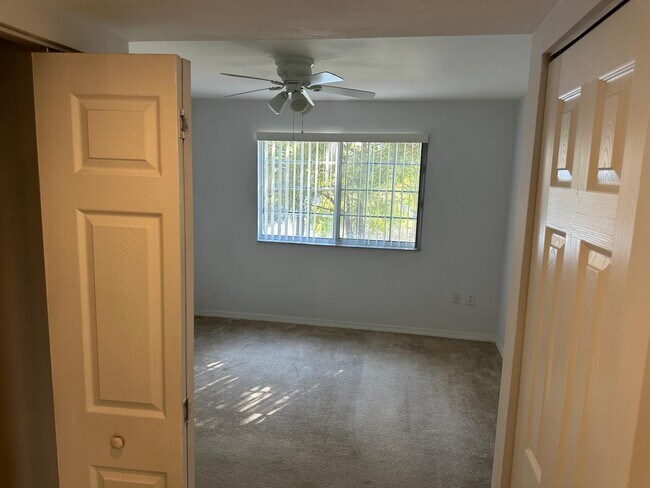 Building Photo - 4179 N Haverhill Rd