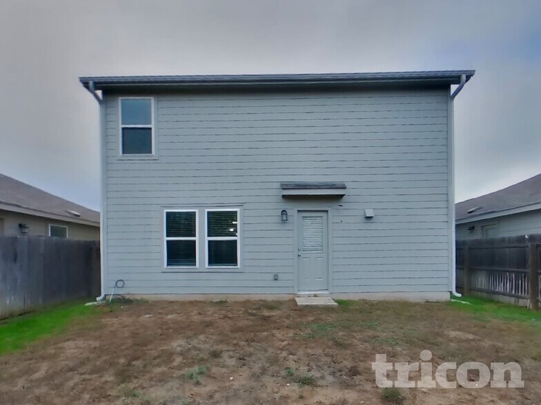 Building Photo - 8902 Lamus Wheel