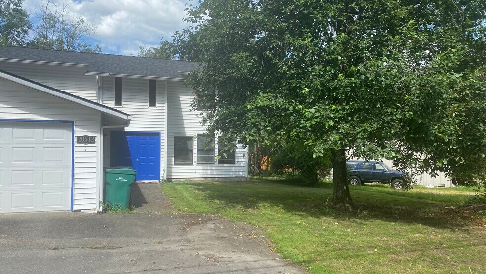 Primary Photo - 20512 Filbert Dr
