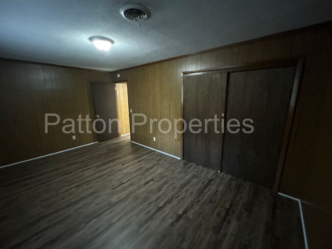 Building Photo - 3903 Bright Ave