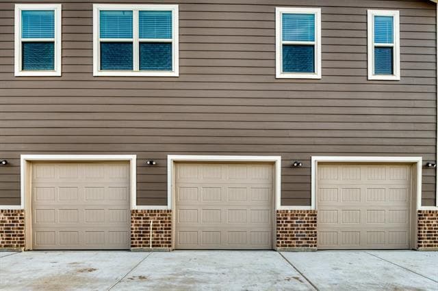 Building Photo - 743 Harvest Moon Dr