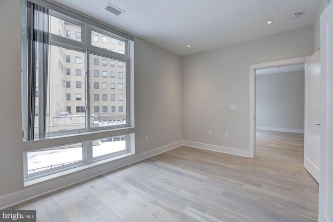 Building Photo - 1745 N St NW