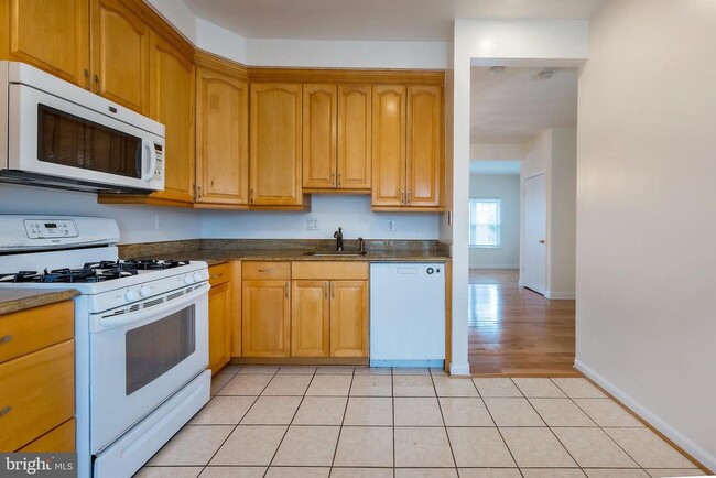 Building Photo - 734 Ivy League Ln