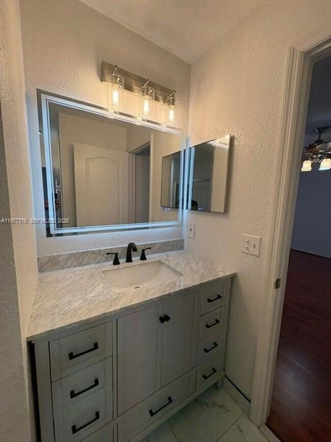 Building Photo - 7664 NW 182nd Terrace