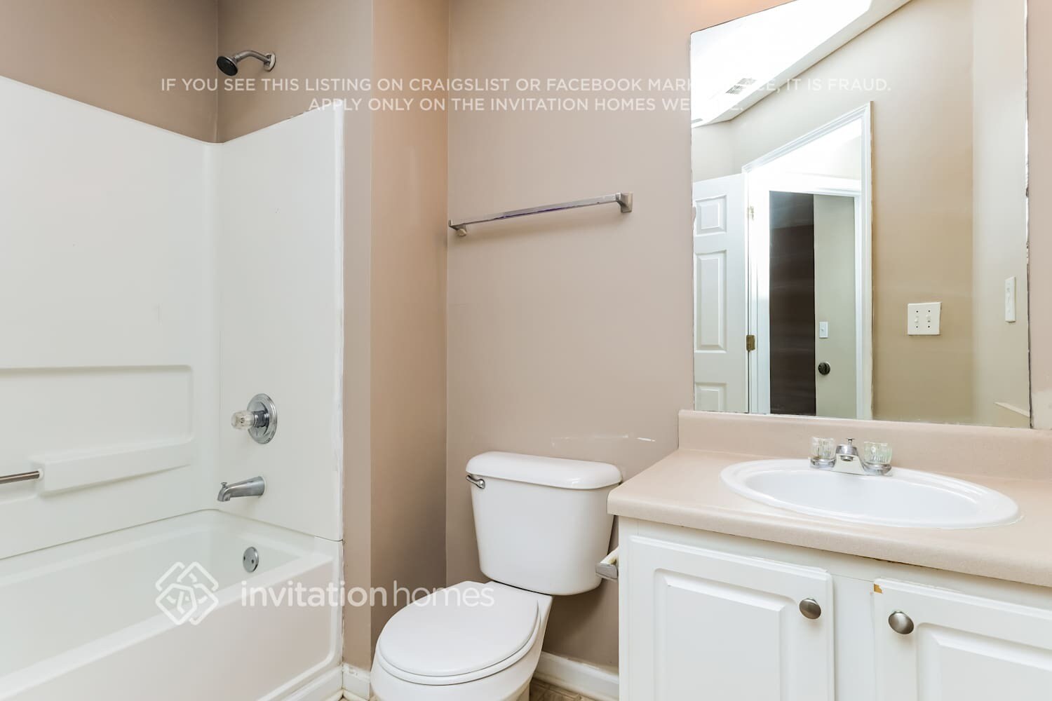 Building Photo - 85 Hazelhurst Dr