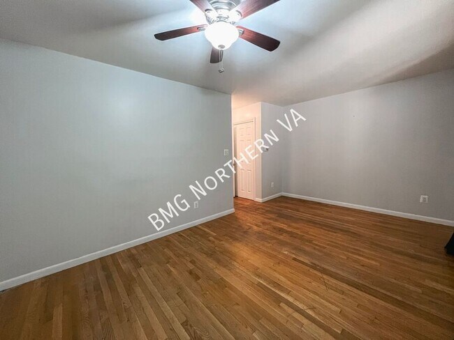 Building Photo - 3816B Steppes Ct