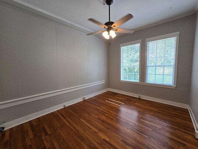 Building Photo - 1 Bedroom Northshore Apartment