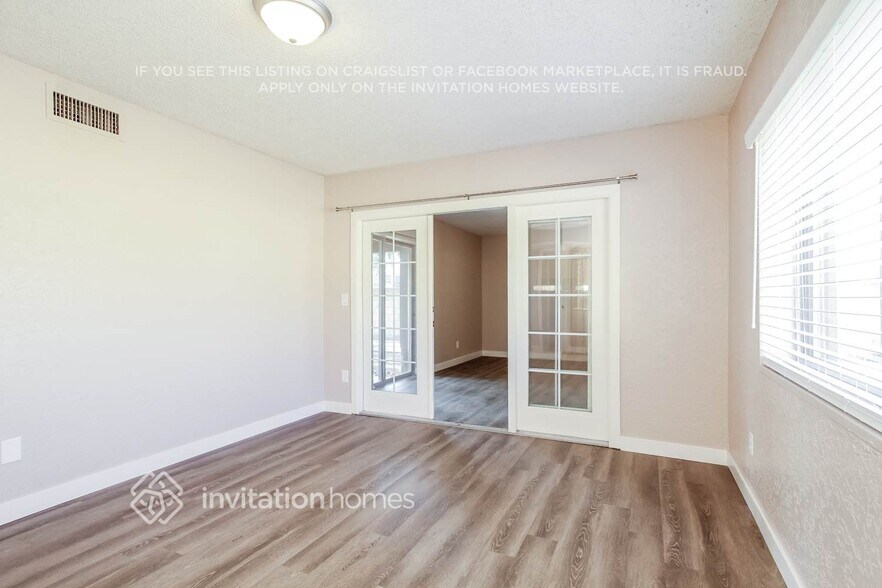 Building Photo - 8838 N 46th Dr