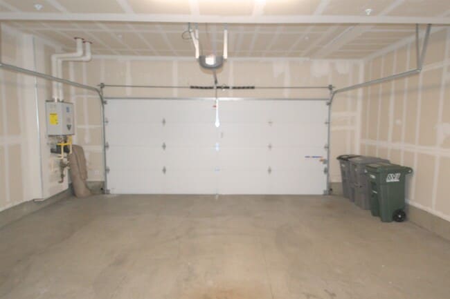 Building Photo - 5590 El Dorado Ln