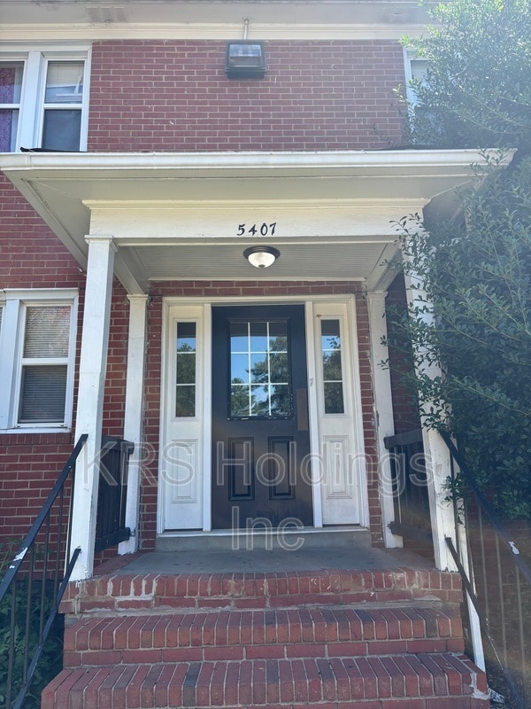 Building Photo - 5427-4 Remuda Dr