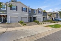 Building Photo - 13753 NW 9 Rd