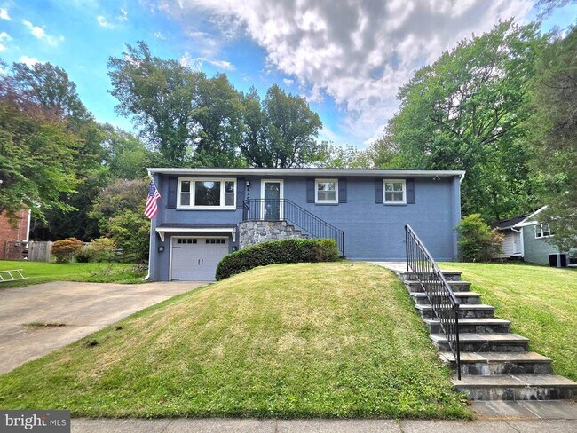 Building Photo - 8300 Beech Tree Rd