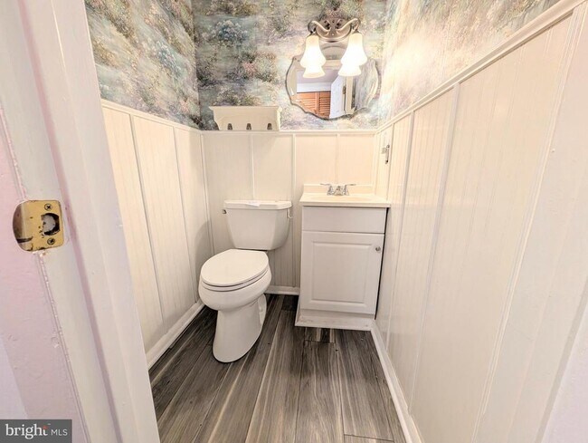 Building Photo - 321 Charred Oak Ct