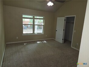 Building Photo - 607 Paseo del Plata Dr