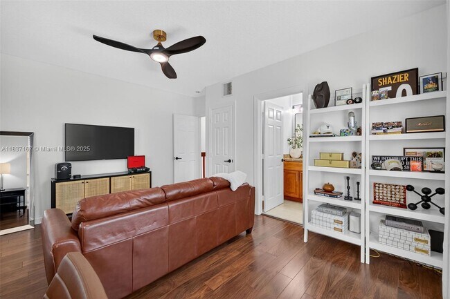 Building Photo - 1214 W Las Olas Blvd