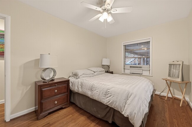 Building Photo - 2021 Southgate Blvd