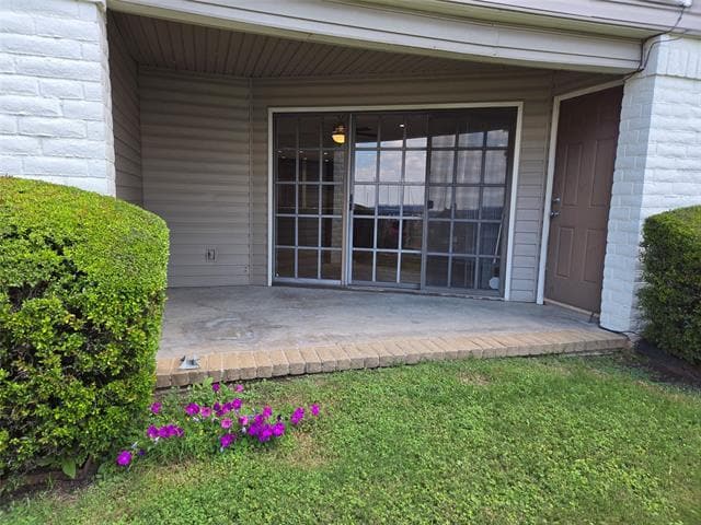 Building Photo - 428 Yacht Club Dr