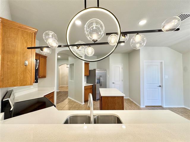 Building Photo - 1108 Sandalwood Rd