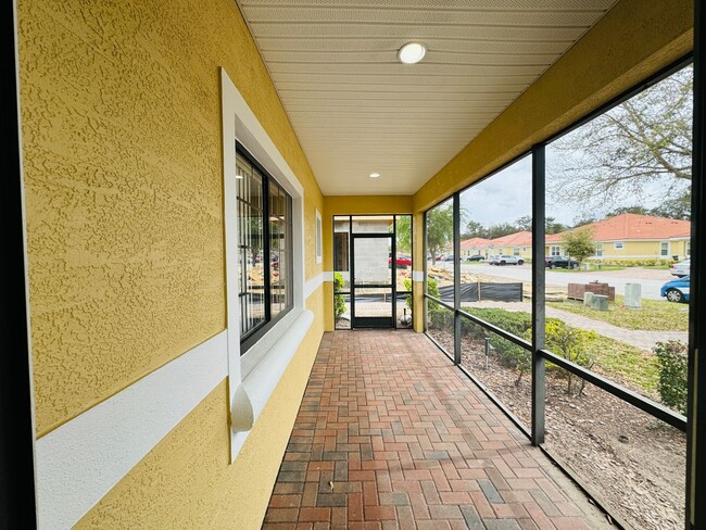 Building Photo - Discover the epitome of modern living in t...