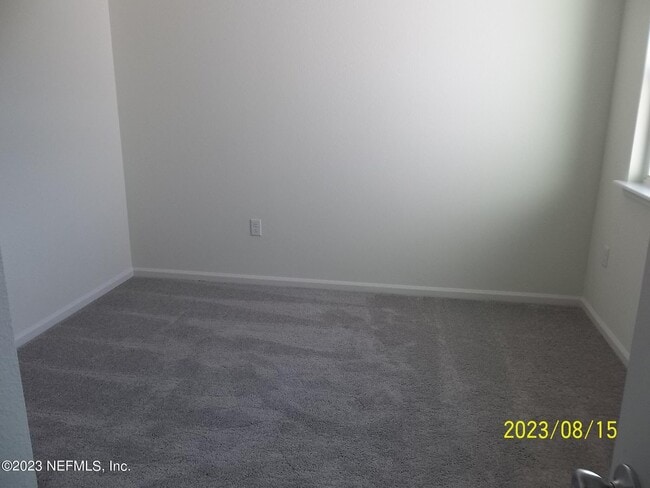 Building Photo - 6207 Ryegrass St