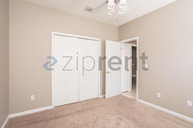 Building Photo - 932 Gallier Pl