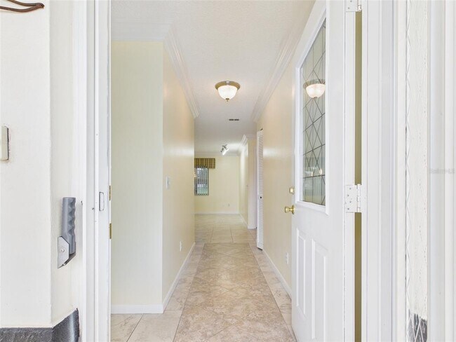 Building Photo - 9679 SW 99th Ave