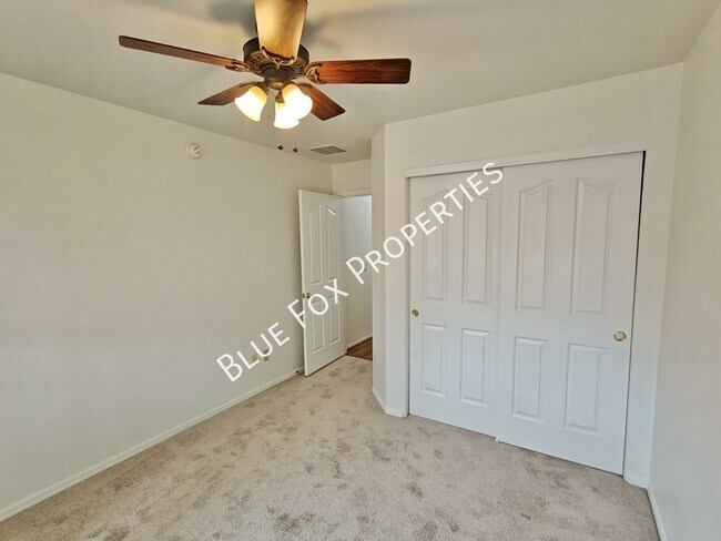 Building Photo - 10923 S Lake Gambusi Dr