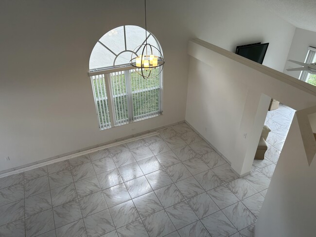 Building Photo - 9589 Tavernier Dr