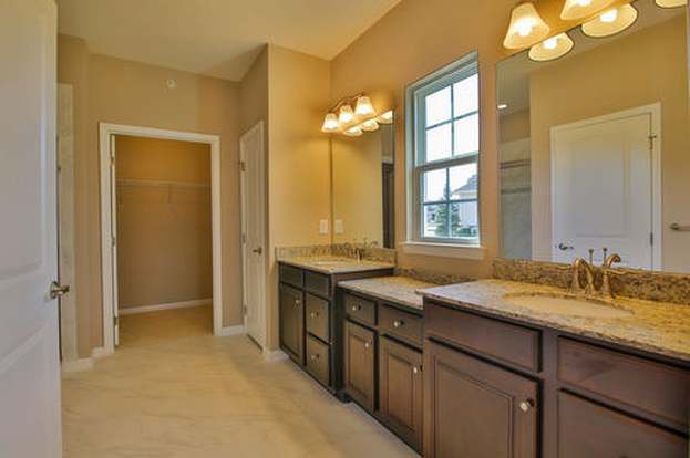 Building Photo - 12908 White Pine Way