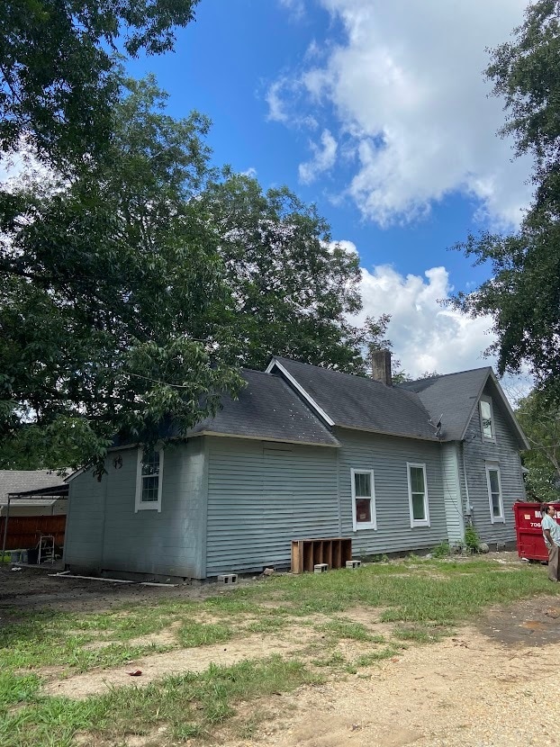 Building Photo - 184 Meadow St