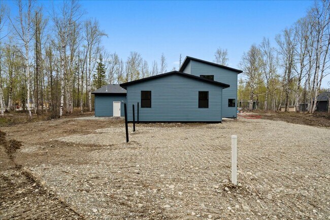 Building Photo - 7404 N Paw St