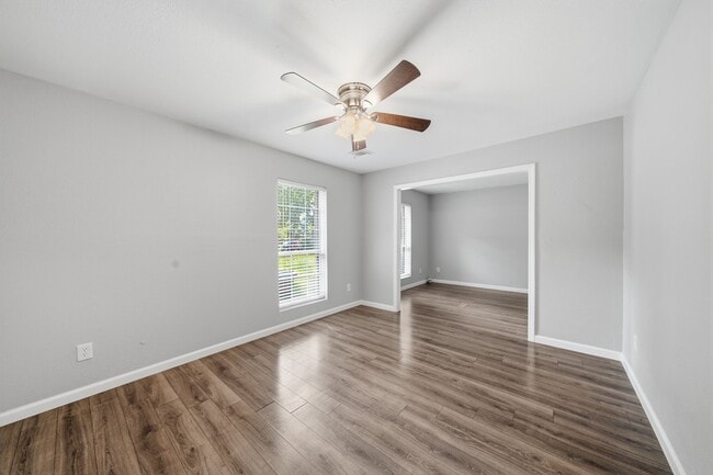Building Photo - 7019 Oak Bough Dr