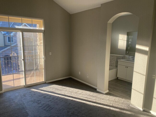 Building Photo - Gorgeous, Updated 3 bedroom, 2.5 bath, 2 car garage with EV CHARGER!