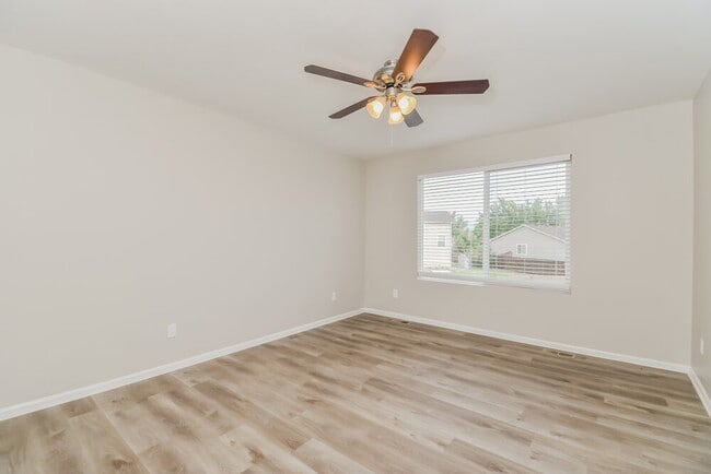 Building Photo - 7740 Barn Owl Dr