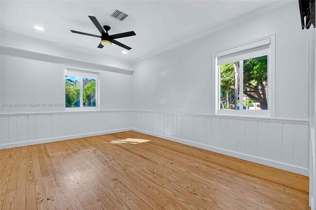 Building Photo - 6731 SW 138th St