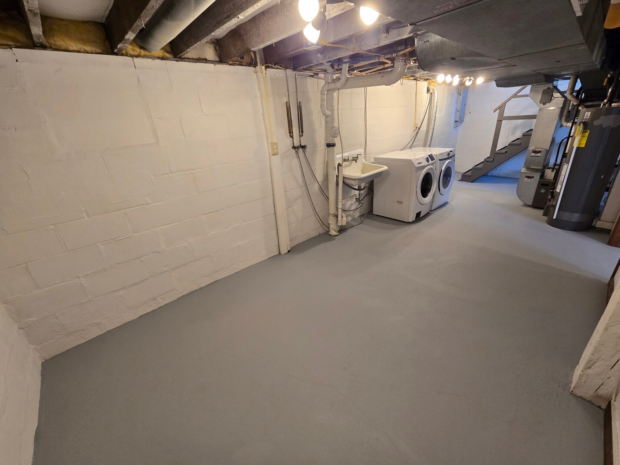 Building Photo - 1215 Fairway St