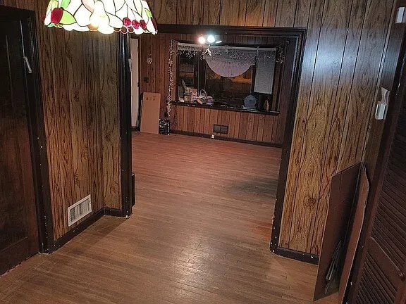 Building Photo - 1656 Hamburg Tpke