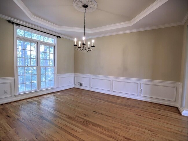 Building Photo - 515 Mellbrook Ln