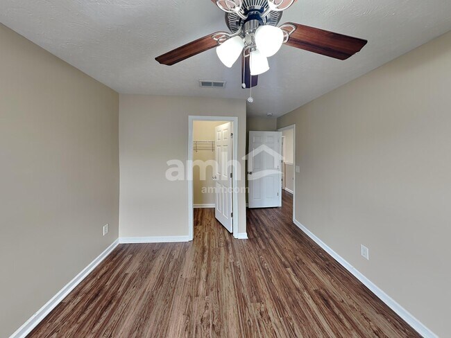 Building Photo - 2008 Red Jacket Ter