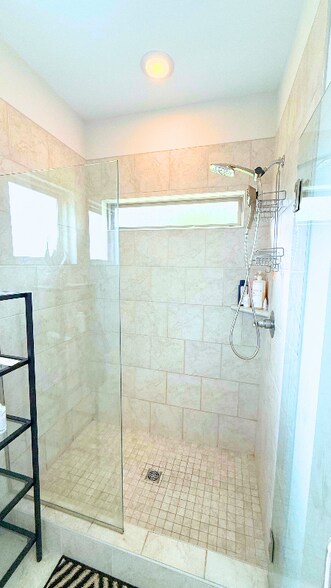 Building Photo - 1074 Watermark Way