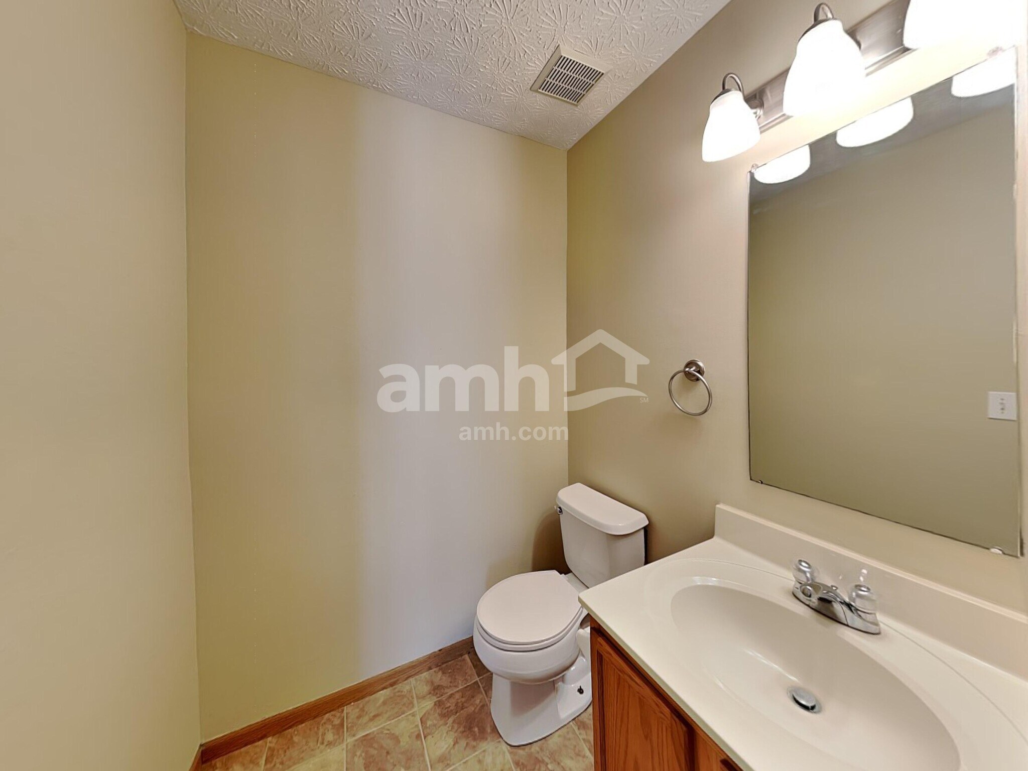 Building Photo - 7802 Jefferson Run