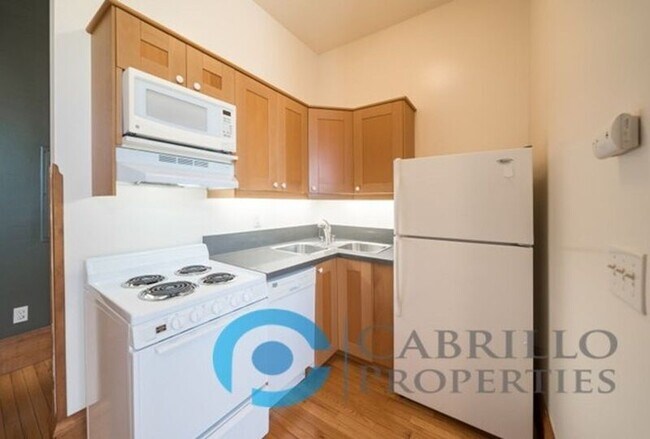 Building Photo - 1499 J St
