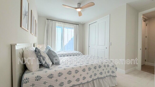 Building Photo - 15319 Lucerna St