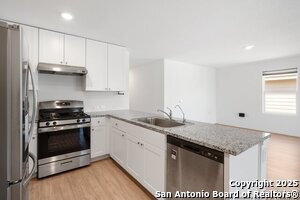 Building Photo - 615 Bean Bnd